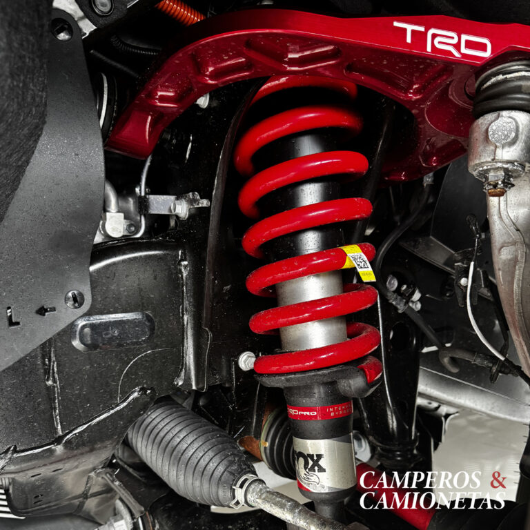 13 TRD pro negra 2026