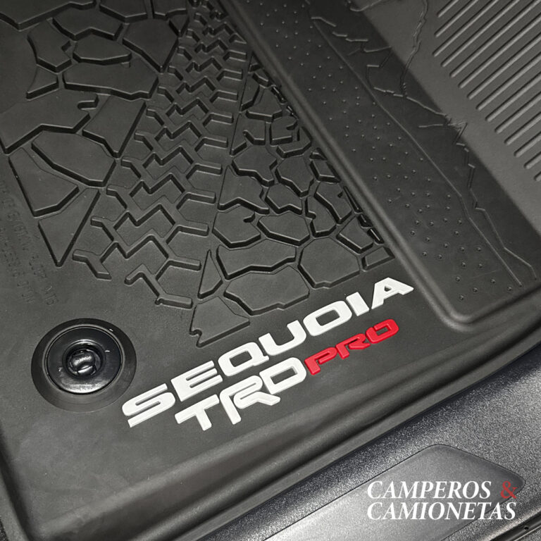 14 TRD pro negra 2026